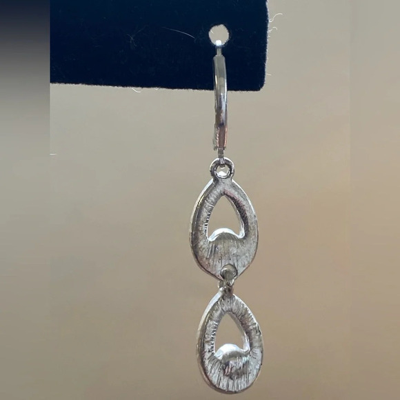Sterling silver crystal earrings - Picture 6 of 6